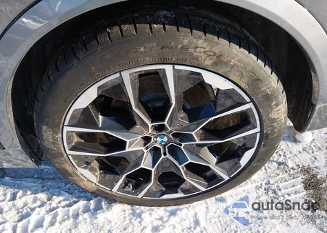 2023 BMW X7 xDrive40I из США, поврежденный, VIN 5UX23EM00P9N89076